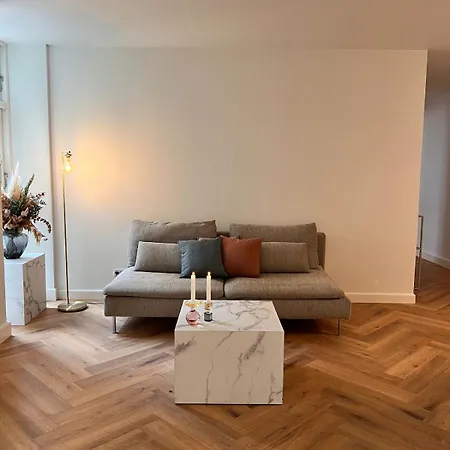 Hideaway Courtyard Appartement *