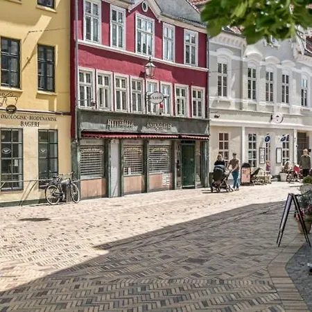 Hideaway - Courtyard Apartament Odense